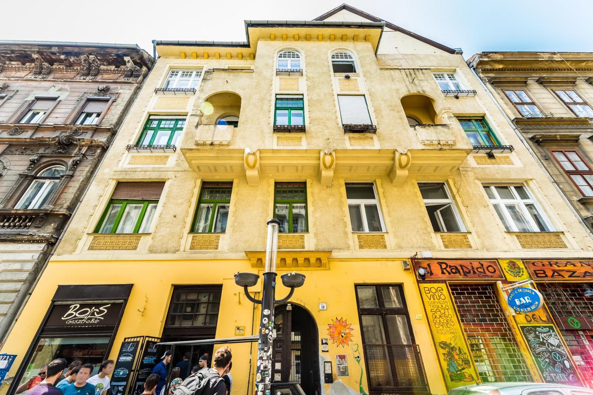 Bpr Cozy Rosie Apartment Будапеща Екстериор снимка